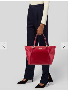 Coach Red Leather Double Strap Hand Bag Tote Bag Classic Career Luxury